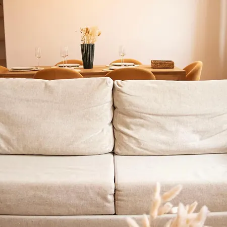 Ideal Couple - Coeur Historique De - Spacieux - Wifi Apartment
