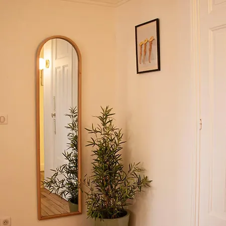 Apartment Ideal Couple - Coeur Historique De - Spacieux - Wifi *